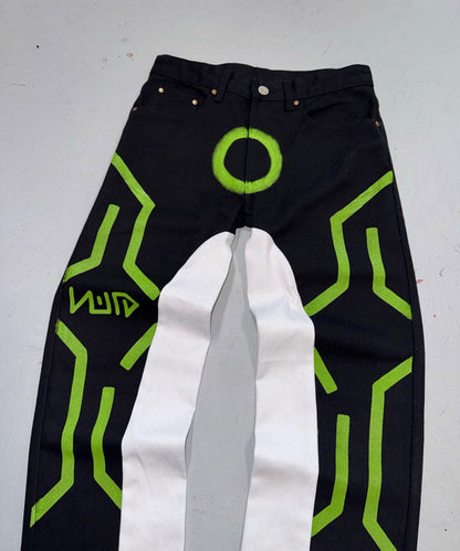 Upgrade Graphic Jeans